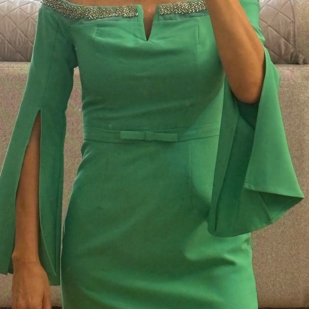 Xs beautiful dress